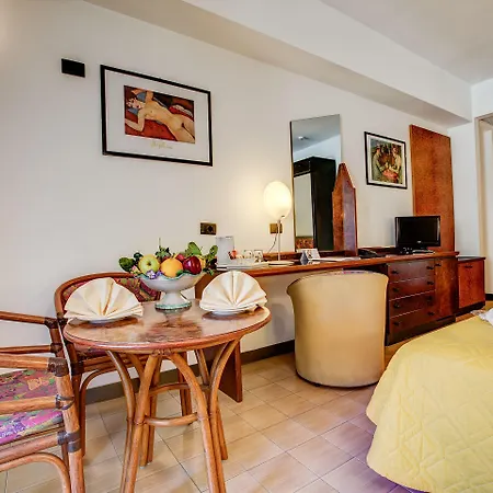 Ξενοδοχείο Le Terrazze 4*