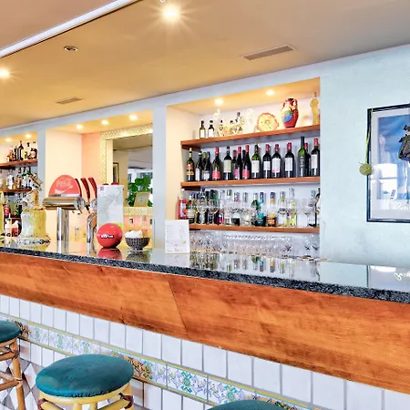 Hotel Le Terrazze 4*