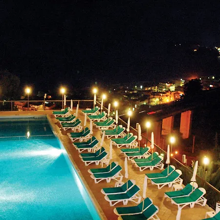 Le Terrazze 4*