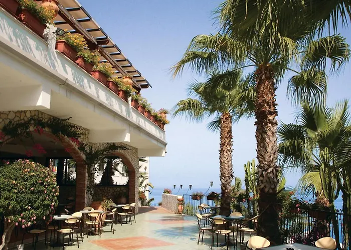 Le Terrazze Hotel Letojanni